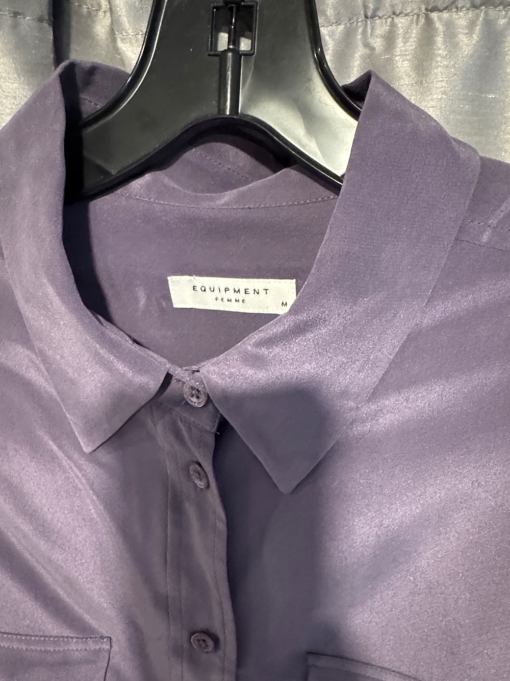 Equipment Purple Button-Down Silk Shirt size Medium - Picture 2 of 3